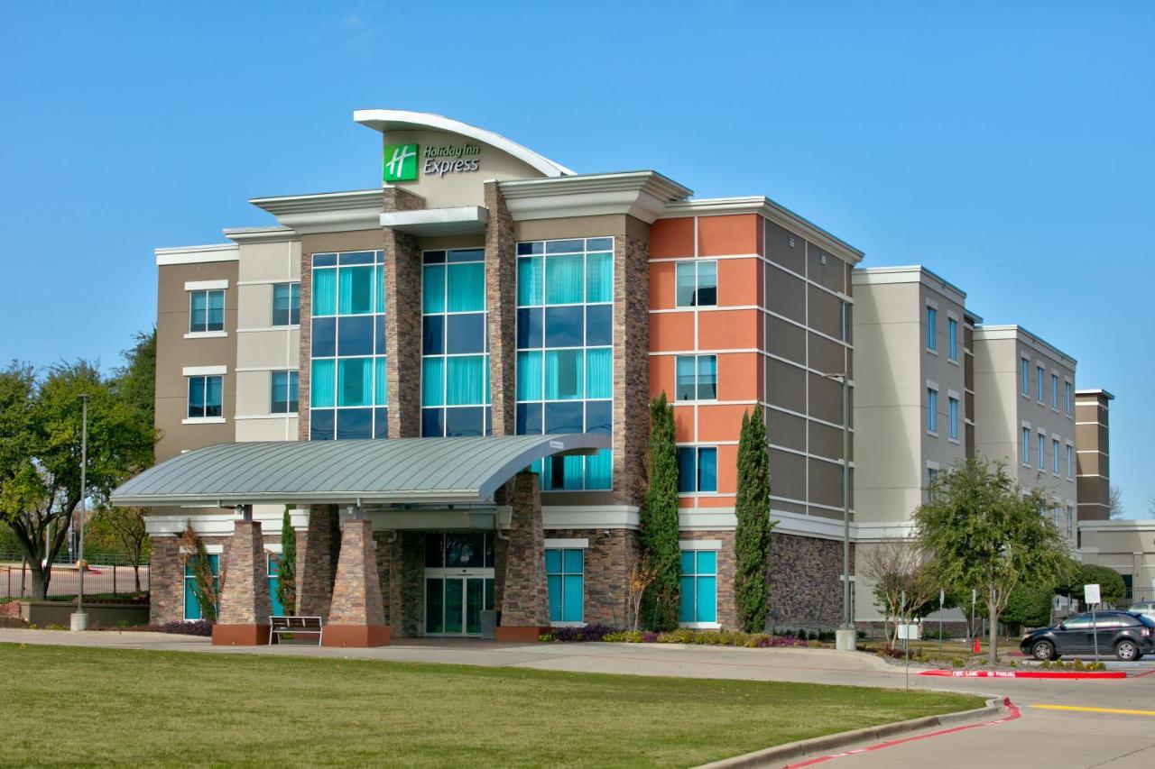 Holiday Inn Express & Suites North Dallas At Preston By Ihg Экстерьер фото